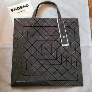 Bao Bao Issey Miyake Row Box Tote - Charcoal